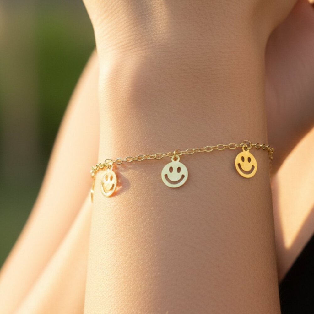 "Minimalist Bracelet, Sleek & Modern Design, Women’s Fashion, YC110250-B